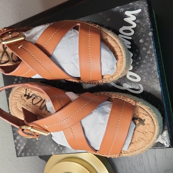 Never worn - Picture 3 of 4